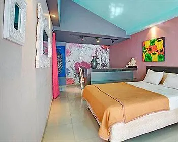 Marinos Place Legian  3*, Legian (Bali)