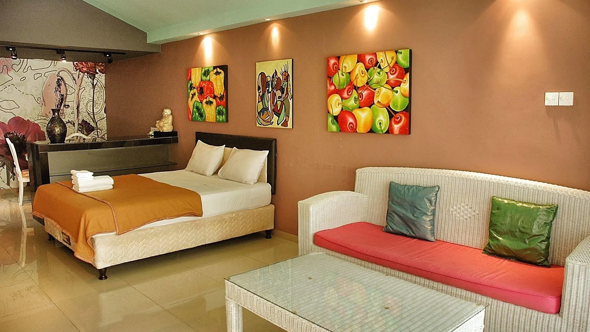 Marinos Place Legian  3*, Legian (Bali)